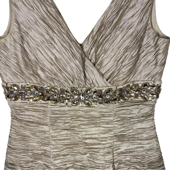 Eliza J Ruched Embellished Cocktail Dress Champagne Size 4 - Picture 3 of 8